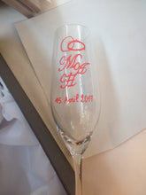 Load image into Gallery viewer, Choose your own fully custom engraving on the glass of your choice
