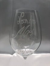 Load image into Gallery viewer, Choose your own fully custom engraving on the glass of your choice
